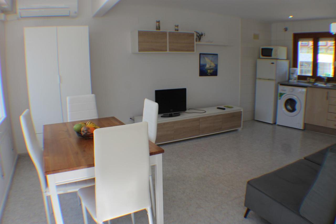 Apartament Agi Port De Rosas Zewnętrze zdjęcie